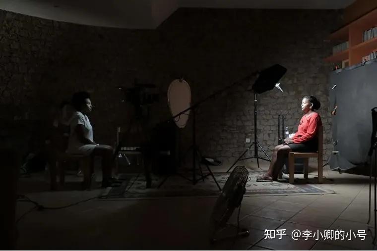 慢热型灵媒事务所